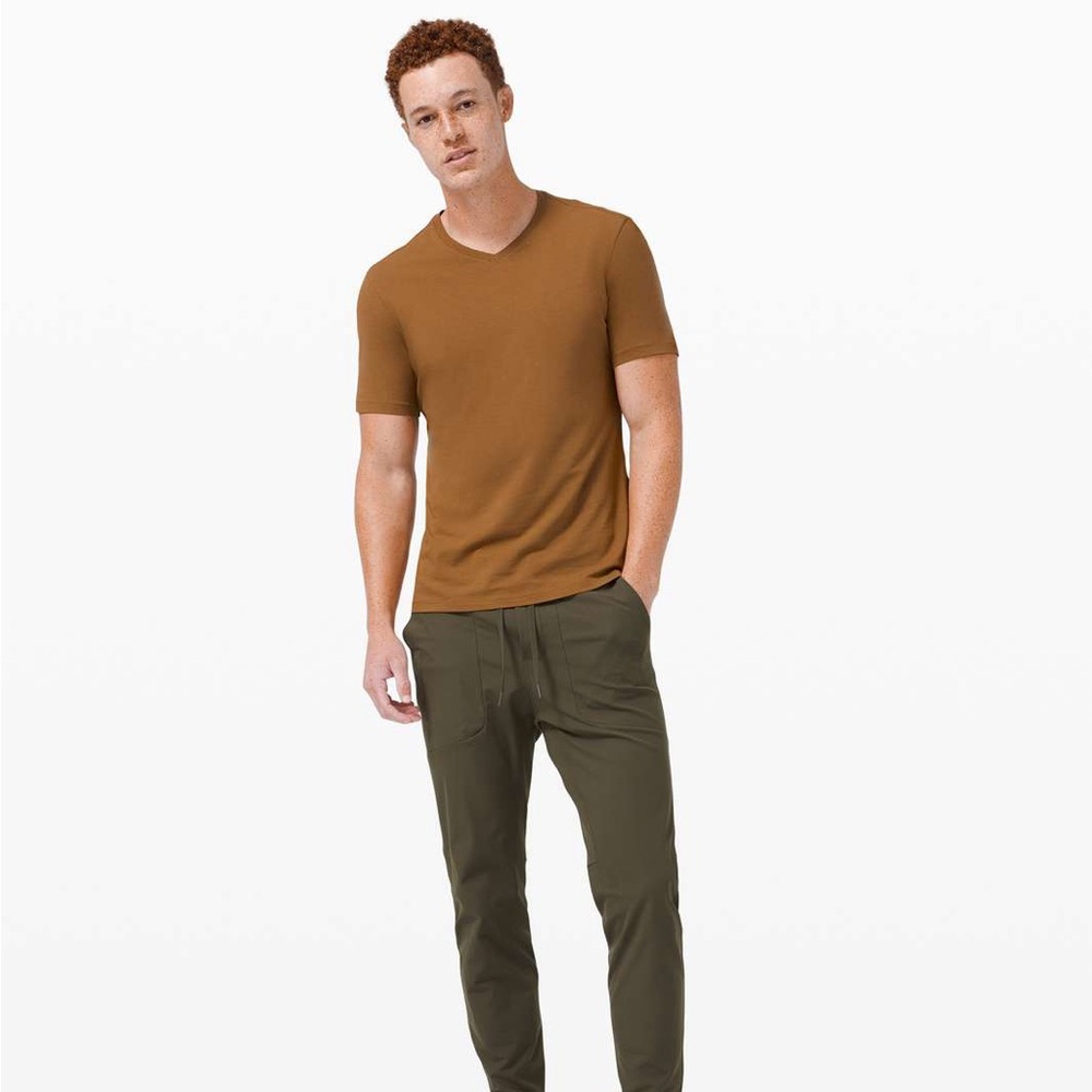 Lululemon 5 Year Basic V - Burnt Caramel